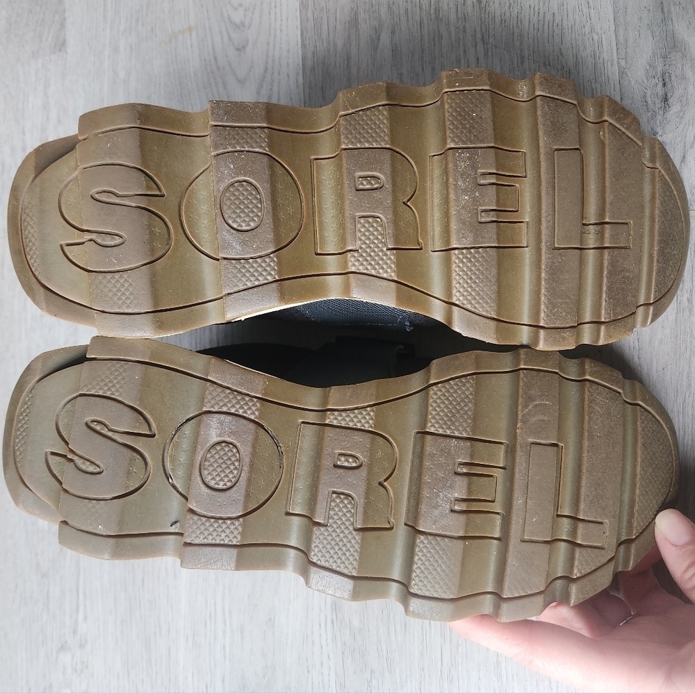 Sorel kinetic sneakers woman size 8 - Picture 2 of 10